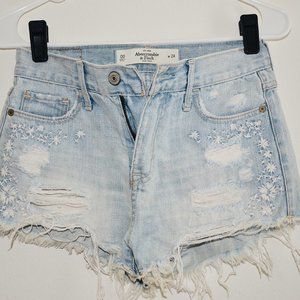 Abercrombie & Fitch - Jean shorts